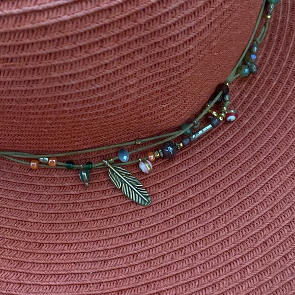 Sun hat - Picture 2 of 3